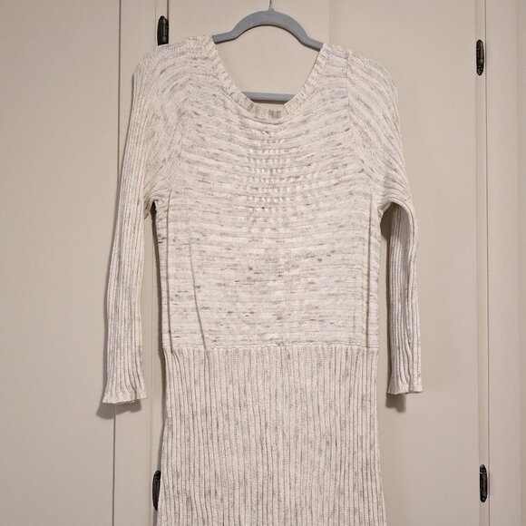 Moth Sweater Dress | L - Picture 2 of 3